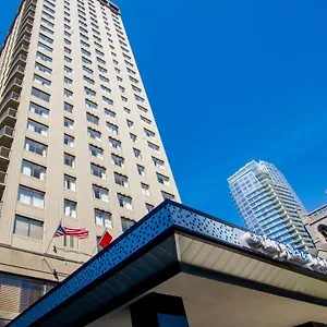 Century Plaza Отель Ванкувер